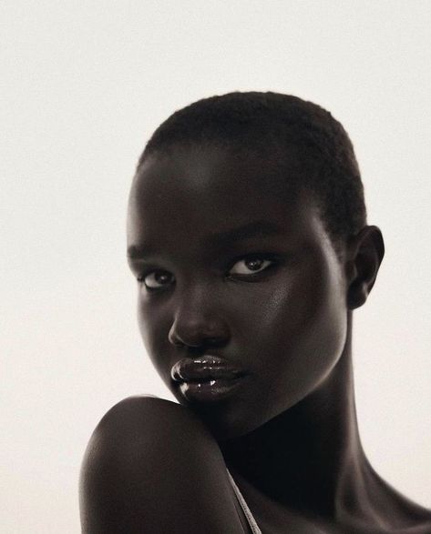 Dark Skin Models, Expensive Fashion, African Models, Black Pigment, Chanel Beauty, Brow Definer, Black Lips, Beauty Editorial, Brown Aesthetic