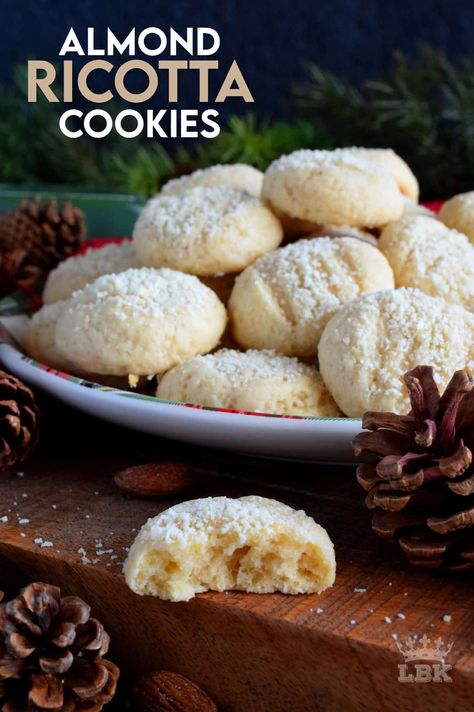 Italian Cookies Christmas, Almond Ricotta, Lemon Ricotta Cookies, Ricotta Recipe, Italian Almond Cookies, Almond Meal Cookies, Ricotta Cookies, Italian Christmas Cookies, Italian Cookie Recipes