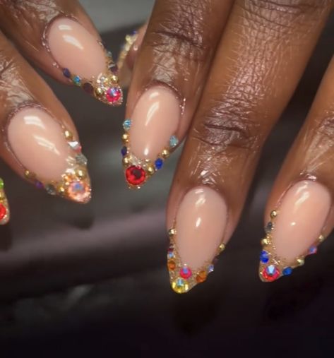 Gem nails, nail art, short nail design, French tip nail design Nail Design French Tip, Nail Design French, Design French Tip, Nail Art Short, Sns Nails Colors, French Tip Nail Designs, Gem Nails, Short Acrylic Nails Designs, Festival Nails