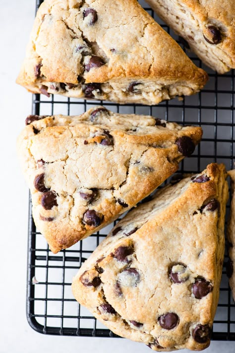 Peanut Butter Chocolate Chip Scones ~ flakey breakfast or tea time pastries made with creamy peanut butter and loaded with milk chocolate chips! #easy #recipe #best #fromscratch #chocolatechip #tea #afternoontea #hightea #moist #chocolate #peanutbutter Peanut Butter Chocolate Scones, Peanut Butter Chocolate Chip Scones, Scone Recipes Chocolate Chip, Peanut Butter Scones Recipe, Simple Scones All Recipes, Scones Recipe Chocolate Chip, Peanut Butter Pastries, Recipes With Butter Milk, Butter Milk Recipes