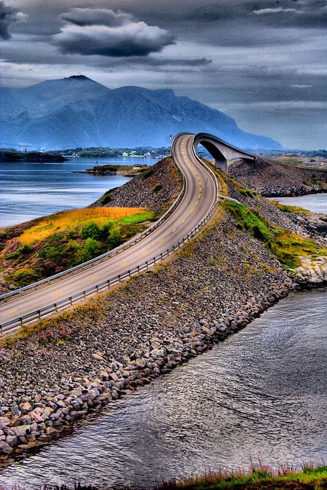 Atlantic Road Norway, Nordland, Pretty Places, Places Around The World, Scandinavia, Wonderful Places, Vacation Spots, Dream Vacations, Travel Dreams