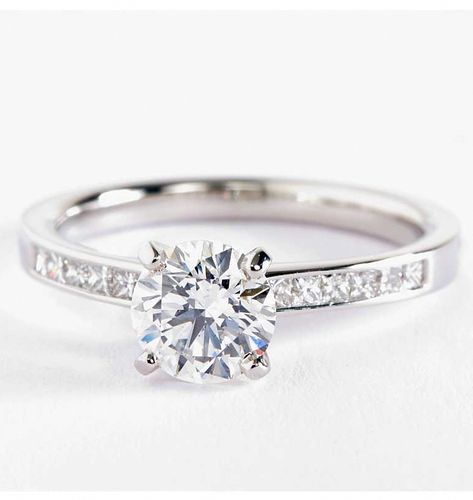 Engagement Rings Princess Cut, Rings Princess Cut, Oval Morganite Ring, Dream Rings, Rings Ideas, Engagement Rings Princess, Pretty Ring, Princess Cut Engagement Rings, Princess Cut Rings