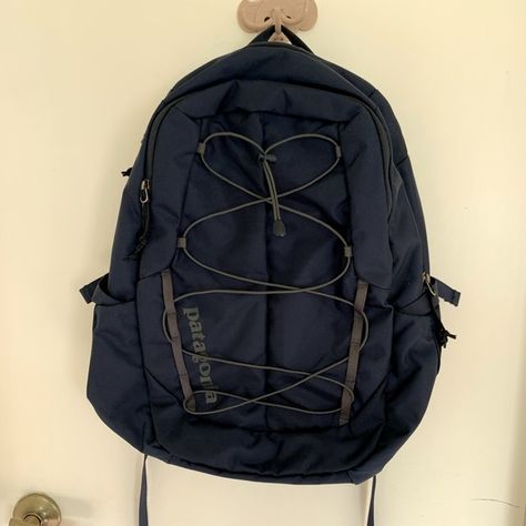 Brand New! Patagonia backpack Patagonia Backpack Blue, Patagonia Backpack School, Backpacks Patagonia, Gorpcore Backpack, College Backpack Aesthetic, Uni Backpack, Backpacks Aesthetic, Sturdy Backpack, Backpacks For High School