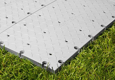 FastDeck event flooring on grass Tent Floor Ideas, Crafting Workshop, Tent Flooring, Diy Stone Walkway, Event Flooring, Temporary Flooring, Portable Dance Floor, Glamping Ideas, Diy Outdoor Weddings