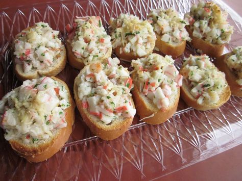 Shrimp Bruschetta, Salsa Salad, Shrimp Toast, Crab Stuffed Shrimp, Crowd Pleasing Recipes, Seafood Salad, Bee's Knees, Entertaining Recipes, Appetizer Snacks