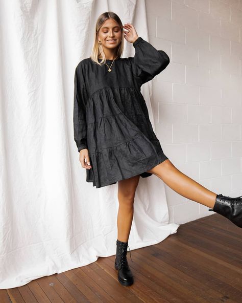 Black Babydoll Dress, Black Babydoll, Mini Dress Outfits, Black Linen Dress, Effortless Outfit, Black Mini Dress, Cute Simple Outfits, Black Linen, Dress 100