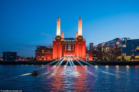 Battersea Power Station finally opens to the public TODAY after 40 years of decay | Daily Mail Online Unique Shops, Brick Cladding, Battersea Power Station, London Areas, London Landmarks, St Pauls Cathedral, Beautiful Streets, Listed Building, River Thames