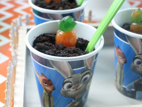 Carrot Patch Pudding Cup Zootopia Birthday Party, Zootopia Party, Pudding Cup Recipes, Zootopia Movie, Pudding Cup, Carrot Patch, Disney Movie Night, Judy Hopps, Disney Party