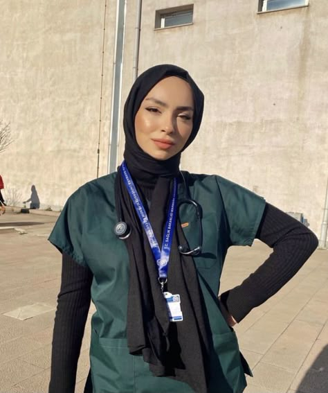 Hijabi Nurse Aesthetic, Hijabi Doctor Aesthetic, Hijabi Nurse, Aesthetic Nurse Pics, Hijabi Doctor Outfit, Hijabi Doctor, Hijab Doctor, Hijab Outfit Summer, Female Surgeon