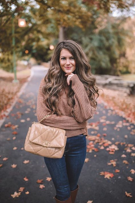 This is one of my favorite sweaters this fall! Good Morning And Happy Saturday, Pearls Outfit, Cozy Fall Sweater, Caitlin Covington, Happy Saturday Friends, Southern Curls And Pearls, Cozy Sweaters Autumn, American Jeans, Steve Madden Boots