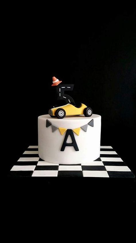 Cars Cake Ideas, Birthday Cake For Son, 2nd Birthday Cake Boy, Cars Theme Cake, Cake Designs For Boy, Baby Boy Birthday Cake, 2nd Birthday Party For Boys, Cars Birthday Cake, Cars Cake