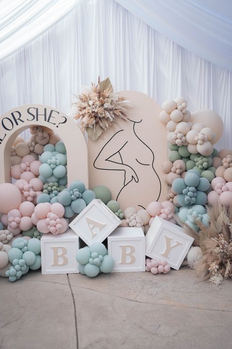 Pregnant Woman Silhouette, Unique Gender Reveal Party Ideas, Gender Reveal Baby Shower Themes, Baby Gender Reveal Party Decorations, Classy Baby Shower, Pregnancy Gender Reveal, Gender Reveal Party Theme, Idee Babyshower, Gender Reveal Themes