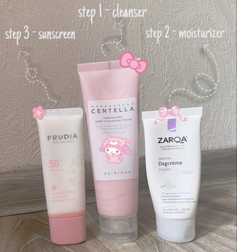 USE MMIISHU20 FOR 5% OFF ALL YOUR PURCHASES ON YESSTYLE! 🪷 Pink skin care! 🌸🪽 The products I use everyday - The Skin1004 Centella cleanser + The Zarqa Daycream + Frudia sunscreen 🍡 Very basic but effective skincare 🎀🩷 Hope you love it! Frudia Sunscreen, Frudia Skin Care, Centella Cleanser, Centella Skincare, Centella Skin1004, Pink Skin Care, Pink Skincare, Pink Skin, Effective Skin Care Products