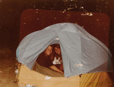 Memories from a 1984 Sleeping Pad https://www.thermarest.com/blog/memories-from-a-1984-sleeping-pad/ Thermarest Sleeping Pad, Bond With Friends, Save Our Oceans, Sleeping Pads, Wild Adventures, Backpacking Travel, Baby Wipes, Top Of The World, Outdoors Adventure