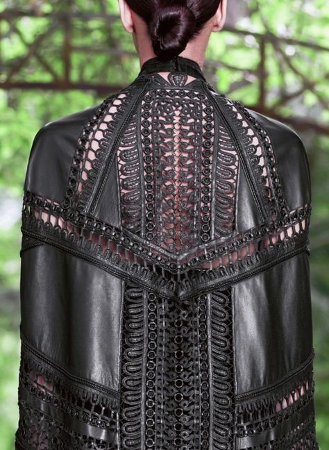 givenchy Bouchra Jarrar, Black Wardrobe, Arya Stark, Kitenge, Couture Details, Black Leather Jacket, Mode Inspiration, Leather Design, Fashion Details