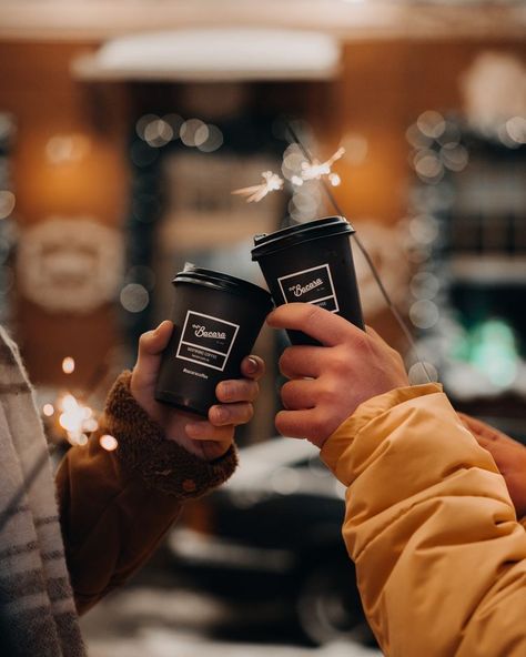 Coffee Shop Photography, Coffee Shot, Food Art Photography, Coffee Truck, Coffee Shop Logo, Coffee Shop Aesthetic, Coffee Pictures, Coffee Photos, Food Poster Design