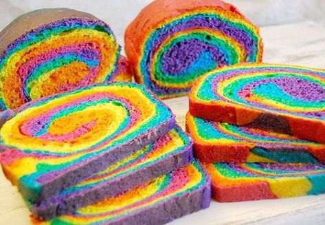 Rainbow Bread, Pretzel Bread, Bento Ideas, Breakfast Rolls, Pretty Rainbow, Family Boards, Gluten Free Sweet, Rainbow Food, Ugly Dolls