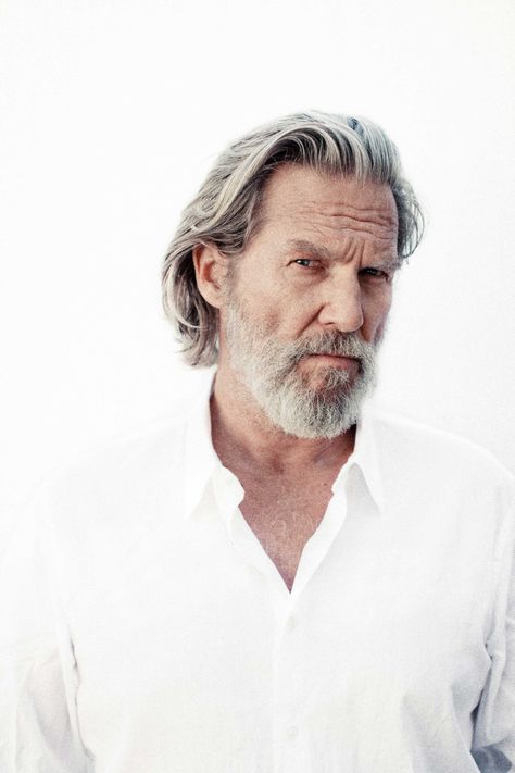 Jeff Bridges Hair, Older Mens Long Hairstyles, Grey Hairstyles, Older Mens Hairstyles, Brassy Hair, Grey Hair Men, Grey Beards, Stylish Hairstyles, Men's Long Hairstyles