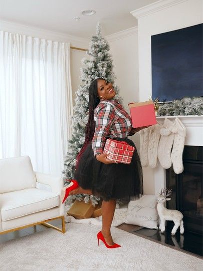 Holiday plaid and a tutu skirt couldn’t be a better match for a Christmas outfit 🎄🎅🎁 #LTKSeasonal #LTKstyletip #LTKHoliday Plus Size Holiday Outfits Christmas, Skirt Christmas Outfit, Plus Size Holiday Outfits, Christmas Dress Outfit, Tool Skirt, Holiday Party Outfit Christmas, Christmas Outfit Inspiration, Plus Size Holiday, Plaid Skirt Outfit