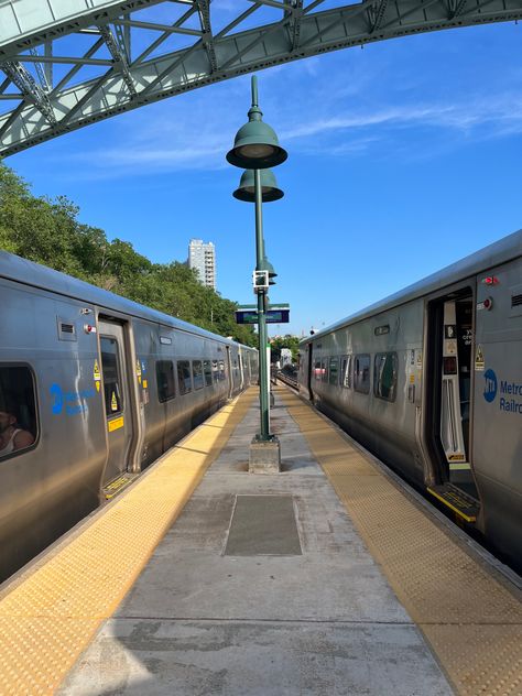 Metro North Railroad, Commuter Train, Photoshop Ideas, Train Stations, Fractal Art, Train Station, Transportation, York City, New York City