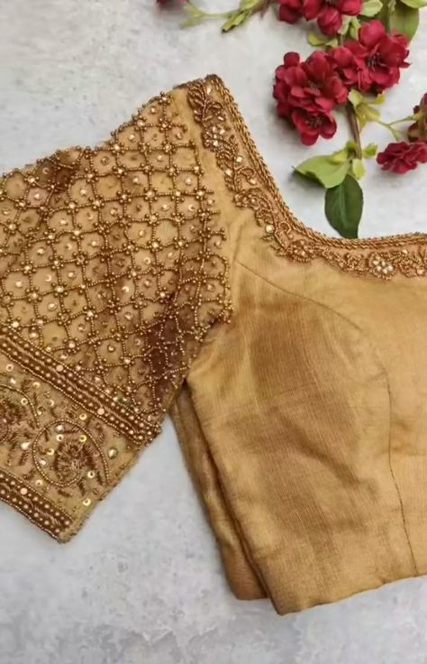 Blouse Design For Golden Saree, Aari Work In Golden Blouse, Golden Color Blouse Designs Aari Work, Golden Color Blouse Designs, Gold Color Blouse Designs, Golden Blouse Aari Work, Golden Blouse Design, Wedding Frock Designs, Golden Blouse Designs