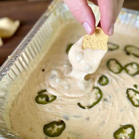 This smoked queso dip is just like the white cheese dip from your favorite Mexican restaurant but with the flavors dialed up a few notches! The perfect cheese dip to make on your smoker or grill for an easy party appetizer! Smoker Cheese Dip, Grill Queso, Smoked Queso Dip, Party Dips Easy, Smoked Queso, Campground Ideas, Restaurant White, White Cheese Dip, White Queso Dip