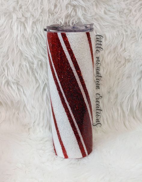 Candy Cane Tumbler Ideas, Candy Cane Tumbler, Resin Crafting, Glitter Tumbler Cups, Cup Designs, Custom Tumbler Cups, Cup Ideas, Christmas Tumbler, Tumbler Cups Diy