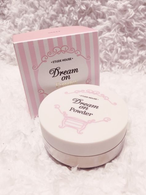 Powder Puffs Makeup, Powder Puff Makeup, Makeup Powder Puff, Givenchy Pink Powder, Princesscore Makeup Products, Alat Makeup, Long Lasting Perfume, Charmmy Kitty, Etude House