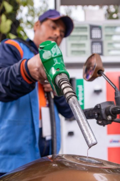 Fuel prices continued to stagnate on Monday, 20 March 2023, keeping costs steady for about nine months now. aniFuel prices todayIn Delhi, petrol is priced at Rs 96.72, while diesel in the National Capital is retailing at Rs 89.62 per litre. In Mumbai, petrol is retailing at Rs 106.31 per litre, and diesel is selling at Rs 94.27 per litre.Meanwhile, in Chennai, petrol is being sold at Rs 102.73 per litre, and diesel is priced at Rs 94.33 per litre. In Kolkata, the cost of petrol remained Petrol Price, Web Stories, Fuel Prices, India First, Web Story, Nine Months, One Year Ago, March 2023, Automotive News