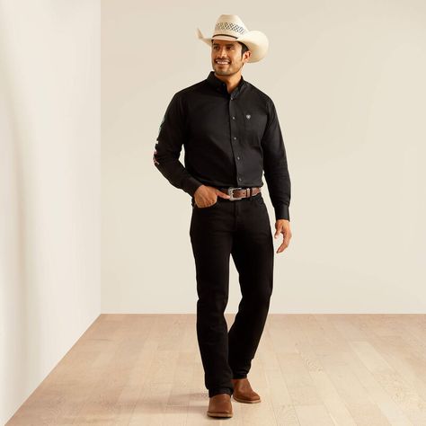 Mens Nfr Fashion, Dressy Western Outfits Men, All Black Cowboy Outfit For Men, Formal Western Wear For Men, Dressy Cowboy Outfits Men, Cowboy Outfits Men, Black Tie Event Outfit, Cowboy Outfit For Men, Cowboy Suit