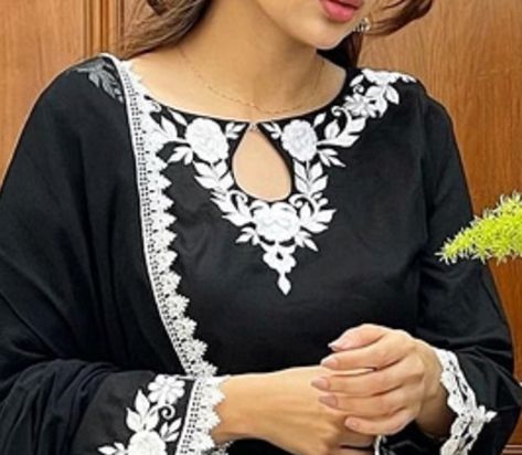 Beautiful Keyhole Neckline Design | Pakistani Gala design Keyhole Neckline Kurti, Pakistani Gala Design, Dupatta Designs Ideas, Dupatta Designs, Kurti Dress, Gala Design, Kurti Neck, Dress Neck, Dress Neck Designs