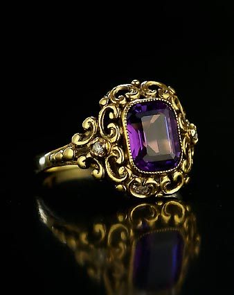 Russian Renaissance Style Gold Ring with a Siberian Amethyst - Antique Jewelry | Vintage Rings | Faberge Eggs Siberian Amethyst, Faberge Eggs, Tiffany Jewelry, Amethyst Jewelry, Jewellery Design, Antique Jewellery, Jewelry Vintage, Amethyst Ring, Antique Rings