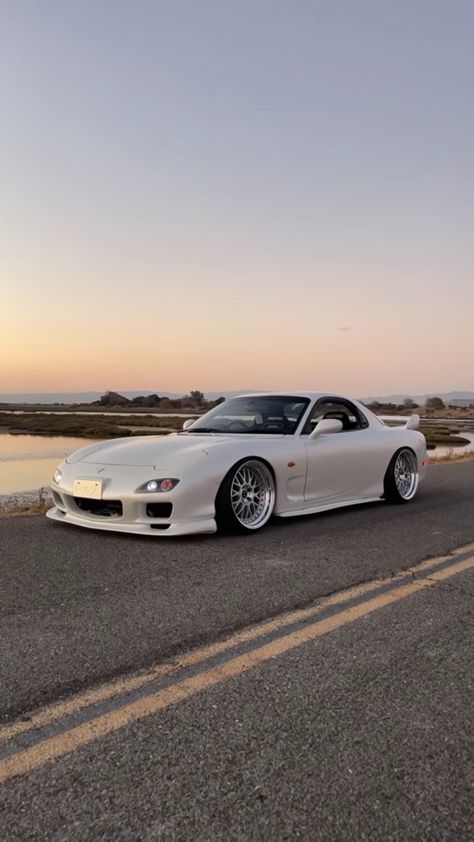 Jdm Mazda Rx7, Car Wallpaper Rx7, Car Wallpaper Mazda Rx7, Rx7 Fd Wallpaper, Mazda Rx7 Tokyo Drift, Wallpaper Luxury, Tipografi 3d, Cars Vintage, Jdm Wallpaper