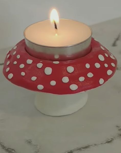 Cute and simple DIY candle holder made from air dry crayola clay and acrylic paint ❤️ (original photo and art by Smiling Unicorn) Air Dry Clay Tealight Holder, Air Dry Clay Candle Holder Diy, Crayola Clay, Clay Tealight Holder, Clay Candle Holders Diy, Diy Photo Holder, Diy Candle Holder, Clay Candle Holders, Clay Inspo