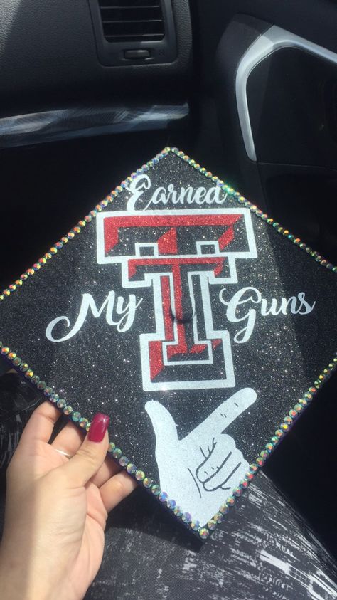 Texas tech graduation cap Texas Tech Tumbler Ideas, Texas Tech Nails, Texas Tech Graduation Cap, Texas Tech Graduation Party, Tech Graduation Cap, Texas Tech Decor, Graduation Cap Decoration Nursing, Texas Mums, Abi Motto