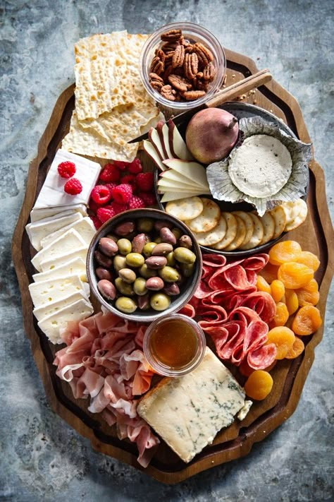 charcuterie-board-real-food-by-dad Different Types Of Cheese, Picnic Dinner, Antipasto Platter, Charcuterie Platter, Mood Food, Charcuterie And Cheese Board, Italian Dinner, Types Of Cheese, Party Platters