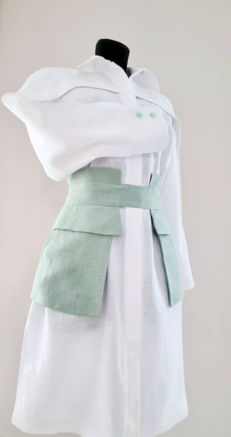 Obi Style Belt/ Wrapp Belt/ Unique Belt With Pockets/obi Style - Etsy Belt With Pockets, Obi Style, Detail Couture, Hand Embroidery Dress, Natural Linen Fabric, Obi Belt, Wrap Belt, Linen Shirt Dress, Gauze Dress