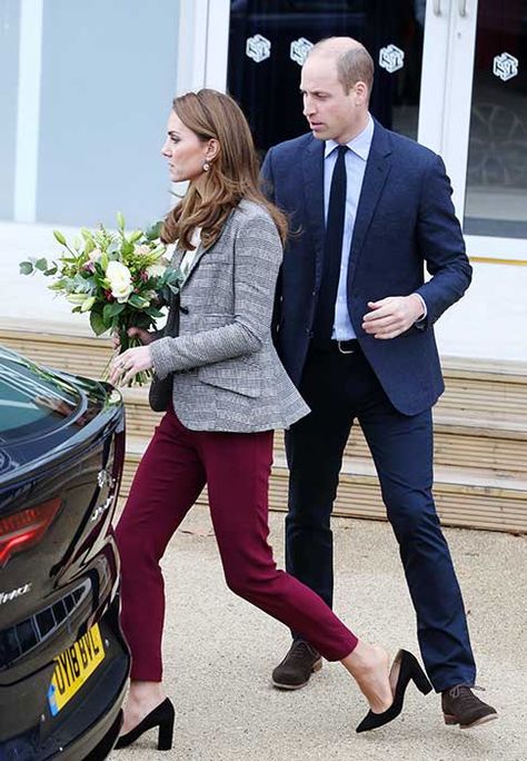 Royal slip-ups: Kate Middleton, the Queen and other royals' most relatable photos | HELLO! Autumnal Style, Suits Actress, William E Kate, Looks Kate Middleton, Wales Family, Princess Catherine, Catherine Elizabeth Middleton, Middleton Style, 12 November