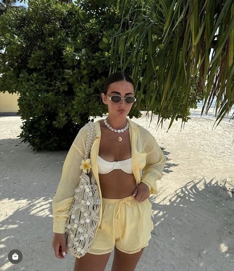 Fiji Aesthetic, Thailand Outfits, Bali Outfit, Cancun Outfits, Thailand Outfit, Holiday Fits, Cute Vacation Outfits, Beach Ootd, Outfits For Mexico