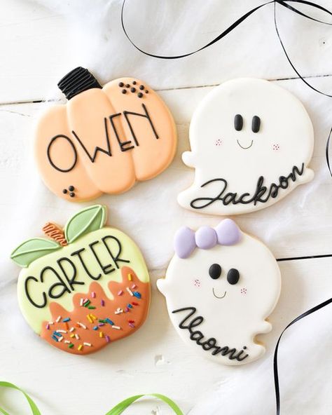 Candy Apple Pumpkin, Shortest Horror Story, Girly Ghost, Apple Pumpkin, Halloween Cookies Decorated, Halloween Sugar Cookies, Ghost Cookies, Fully Booked, Personalized Cookies