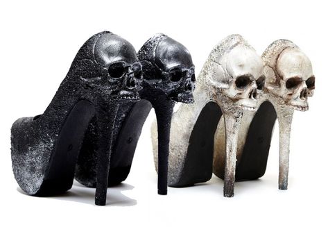 10 Gorgeous Gothic Shoes for a Gothic Bride! Black Macabre Skull Purgatory Pumps for a Goth Wedding - www.MeandAnnabelLee.com - Blog for all things Dark, Gothic, Victorian, & Unusual Annabel Lee, Victorian Shoes, Gothic Bride, Halloween Themed Wedding, Skull Wedding, Gothic Wedding Dress, Gothic Shoes, Goth Wedding, Dark Wedding