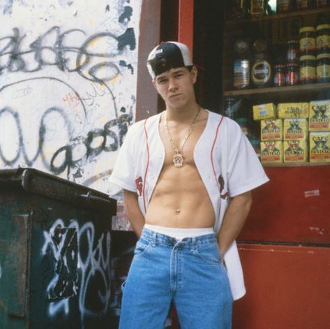 Mark Wahlberg 90s, Mark Wahlberg, Wall