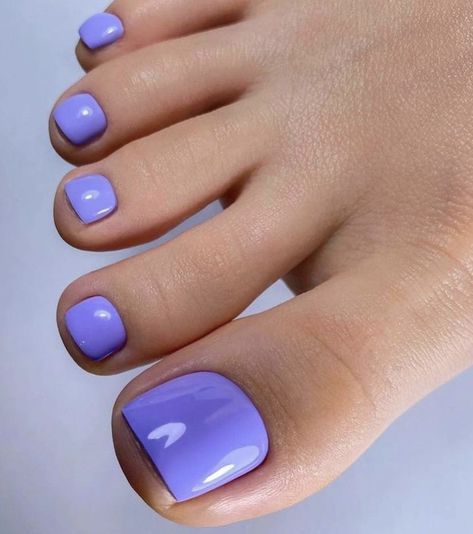 Summer Pedicure Purple, Purple Toes Nails, Purple Toes Toenails, Pedicure Purple, Purple Toe Nails, Pedicure And Manicure, Pedicure Nail Designs, Pedicure Colors, Blue Toes