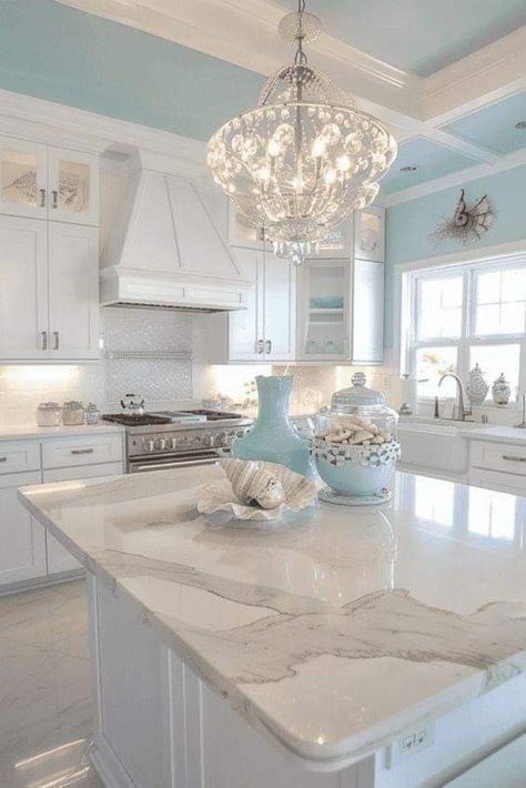 Coastal Kitchen Design, Coastal Kitchen Decor, Beach House Interior Design, Beach Kitchens, Beach House Kitchens, Dream Life House, Dream Beach Houses, Beach House Interior, Coastal Kitchen