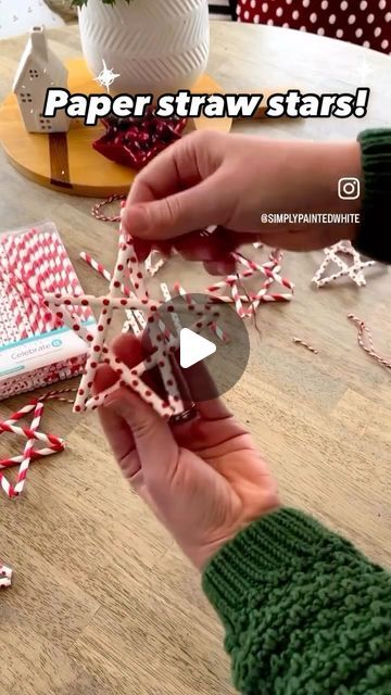 Jesse Cooper on Instagram: "Resharing this adorable star ornament craft from @simplypaintedwhite - you just need paper, straws, and twine or string. It might be a little easier if you used a carpet needle or some sort of large needle to thread the string through a little easier if you have any trouble. But how cute is this, how simple? I could see doing the straws in different colors to match your tree or even glittering the entire star! Major props to this influencer for sharing this idea, and I had to share it with all of you. Make sure to go over and give her a follow as well!" Stars Made From Straws, Straw Star Ornaments, Star Made From Straws, Paper Straw Ornaments, Diy Paper Straws, Straw Stars Diy, Paper Straw Stars, Christmas Tree Topper Ideas Diy Star, Diy With Straws