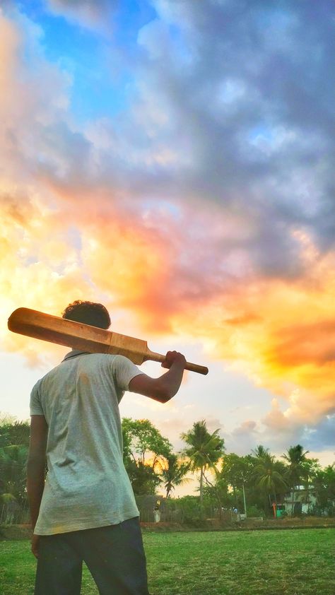 Gully Cricket Photography, Cricket Cover Photo, Village Cricket Photography, Instagram Highlight Covers Cricket, Cricket Lover Dp, Cricket Photoshoot, Cricket Dp, Village Cricket, Gully Cricket