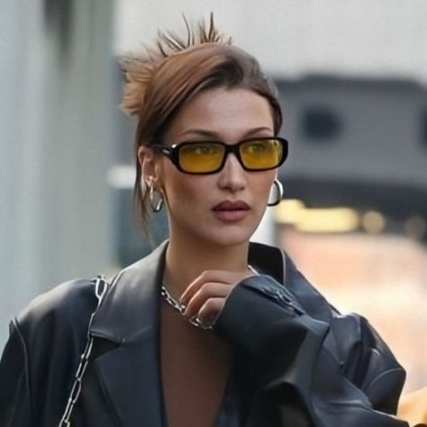 Bella Hadid Aesthetic, Bella Hadid Outfits, Bella Hadid Style, Hadid Style, Treat People, Models Off Duty, Fashion And Style, Bella Hadid, New Yorker