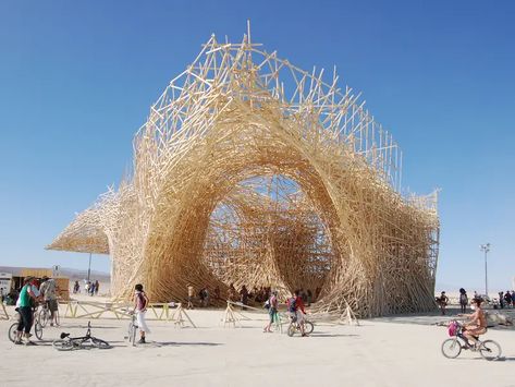 Wooden Pavilion, Burning Man Art, Burning Men, Expensive Art, Timber Architecture, Wooden Architecture, Black Rock City, Gardening Books, Sculpture Installation