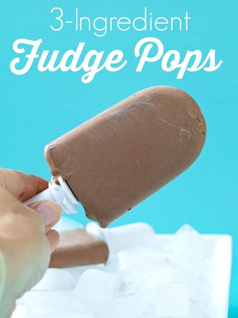 Fudge Popsicle Recipe, Zoku Recipes, Fudge Popsicles, Chocolate Popsicles, Fudge Pops, Easy Fudge, Ice Cream Popsicle, Pudding Pop, Fudge Bars