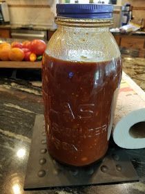 Jack Daniels Recipes, Bacon Bbq Sauce, Bourbon Bacon, Homemade Bbq Sauce Recipe, Homemade Marinara Sauce, Garden Tomatoes, Canning Food, Smoked Food, Barbecue Sauce Recipes